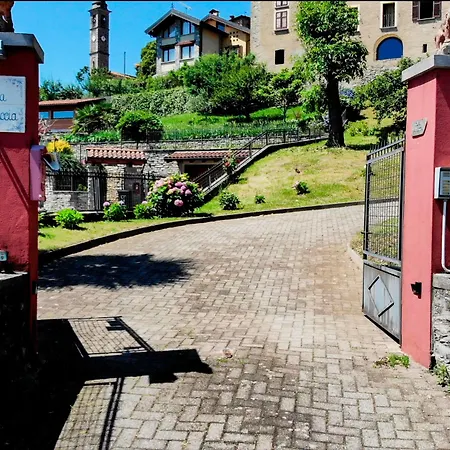 Landhaus Casamariuccia Massino Visconti