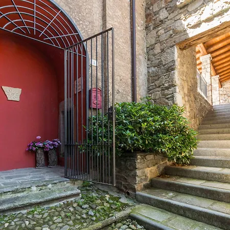 Casamariuccia Massino Visconti