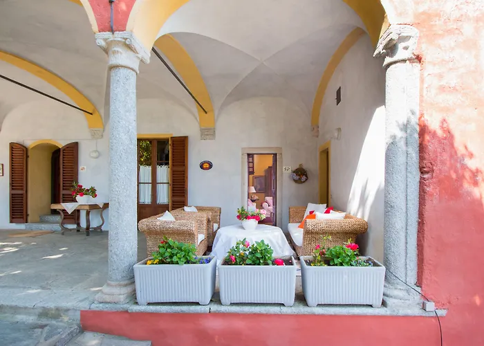 Casamariuccia Casa rural Massino Visconti